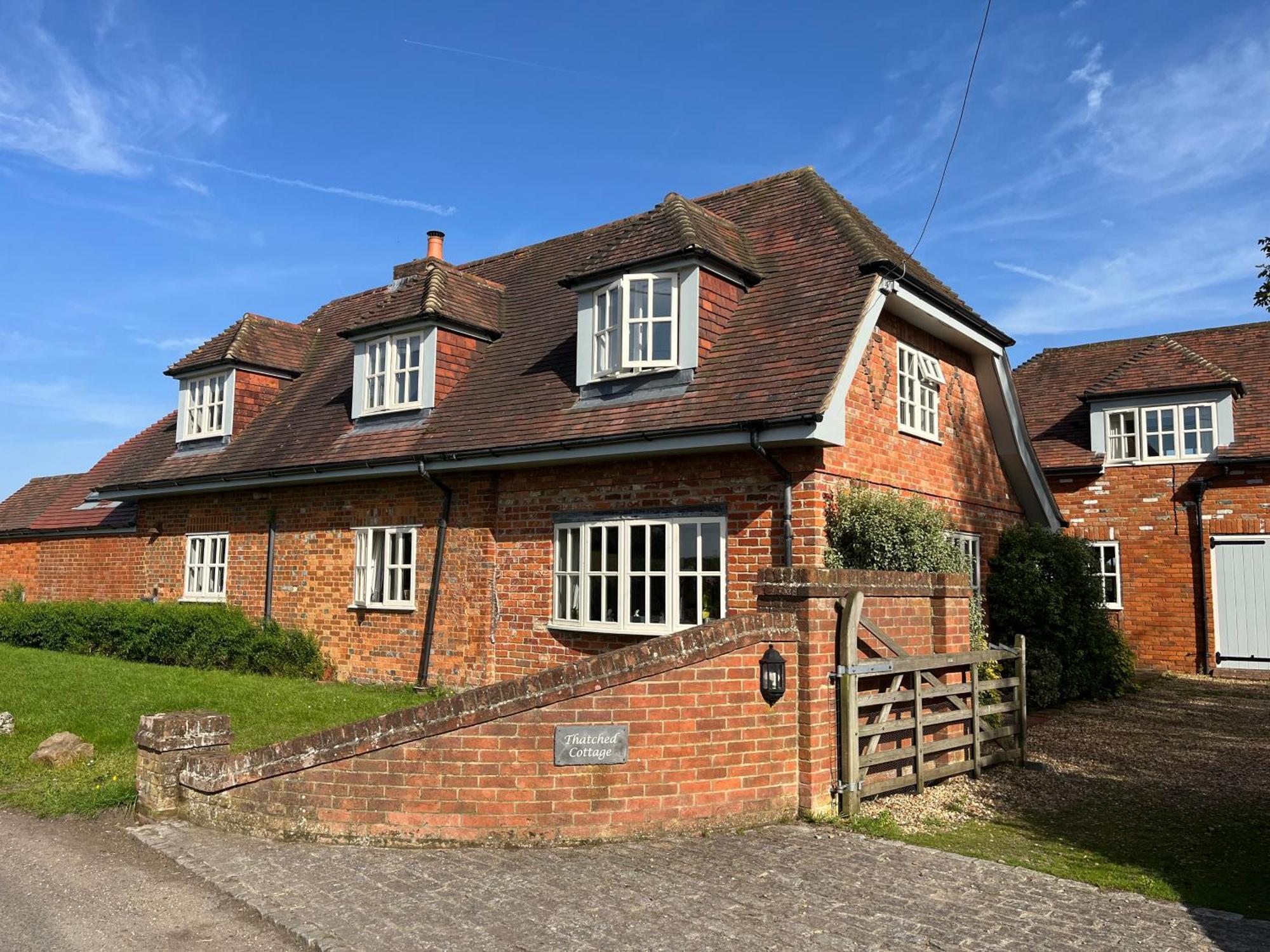 Thatched Cottage Hungerford Εξωτερικό φωτογραφία